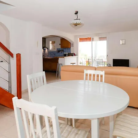 Climatisee 3 Avec Terrasse Vue A Saint Pierre La - Fr-1-409-188 Вилла Флёри