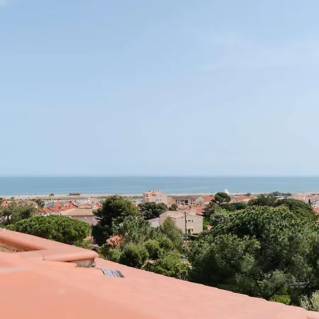 Climatisee 3 Avec Terrasse Vue A Saint Pierre La - Fr-1-409-188 * Fleury (Aude)