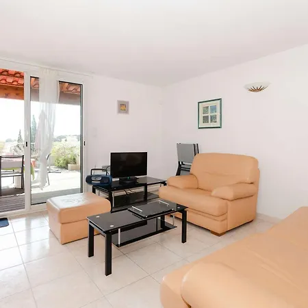 Climatisee 3 Avec Terrasse Vue A Saint Pierre La - Fr-1-409-188 Вилла Флёри