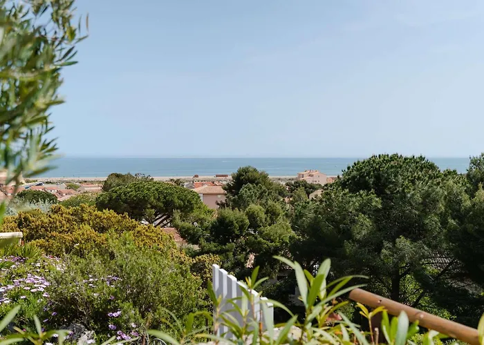Villa Climatisee 3 Avec Terrasse Vue A Saint Pierre La - Fr-1-409-188 Fleury (Aude)